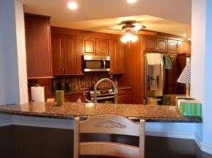 ISLANDIA 01 CONDO - Residential