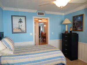 ISLANDIA 01 CONDO - Residential