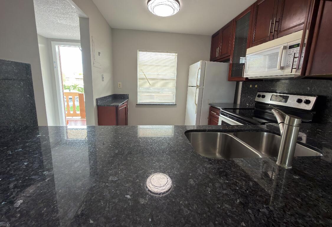9272 SW 3rd Street 414