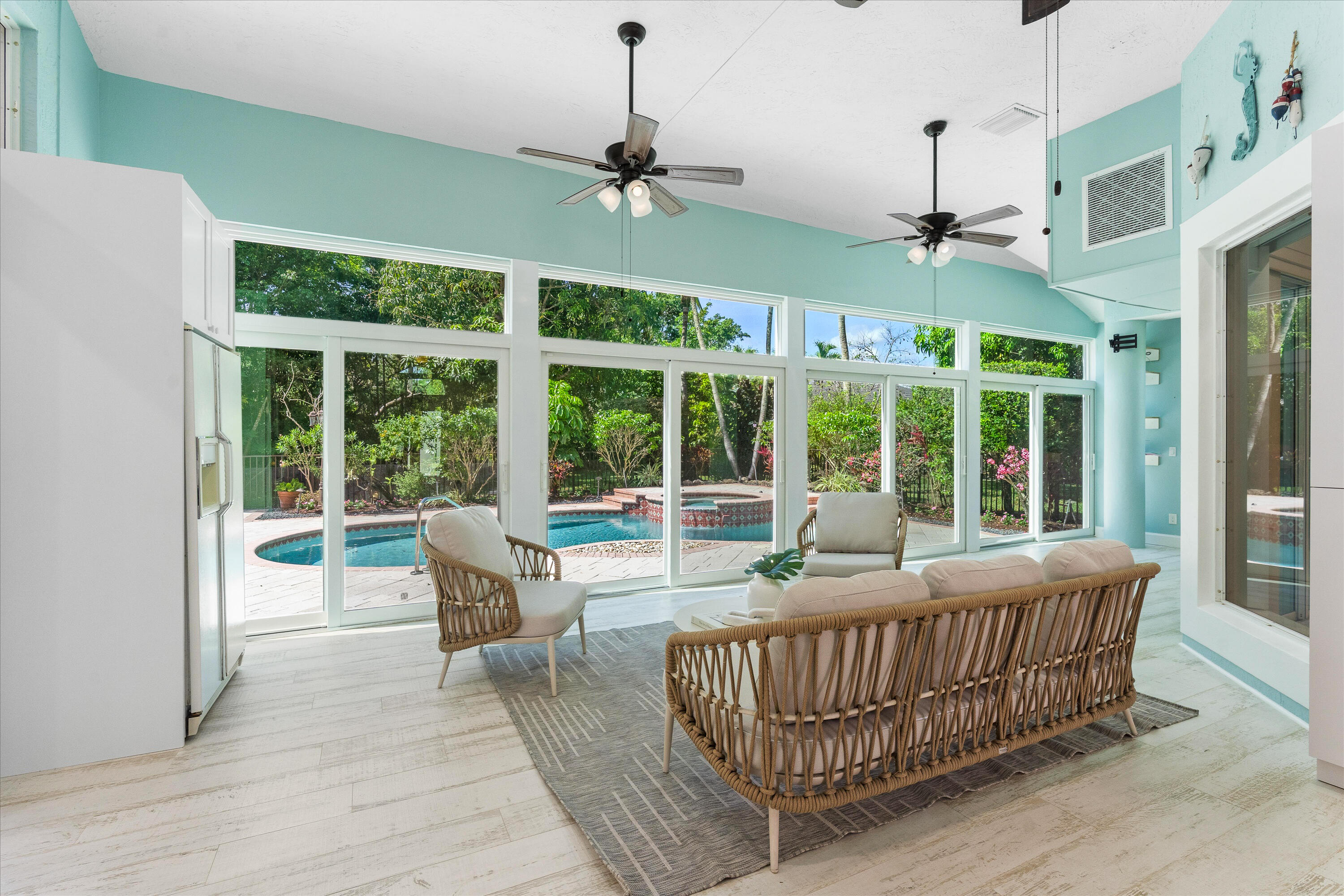 FOX RIDGE - Residential