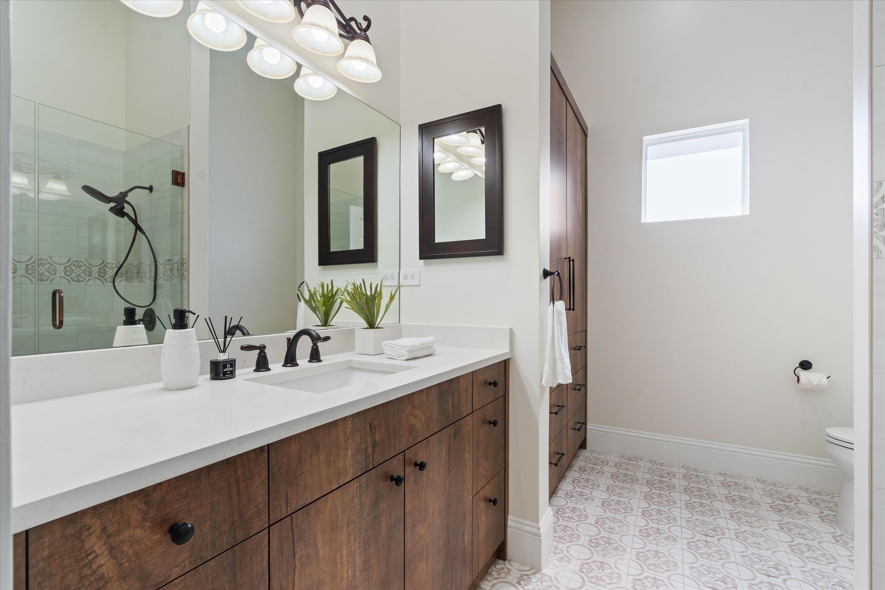 FOX RIDGE - Residential