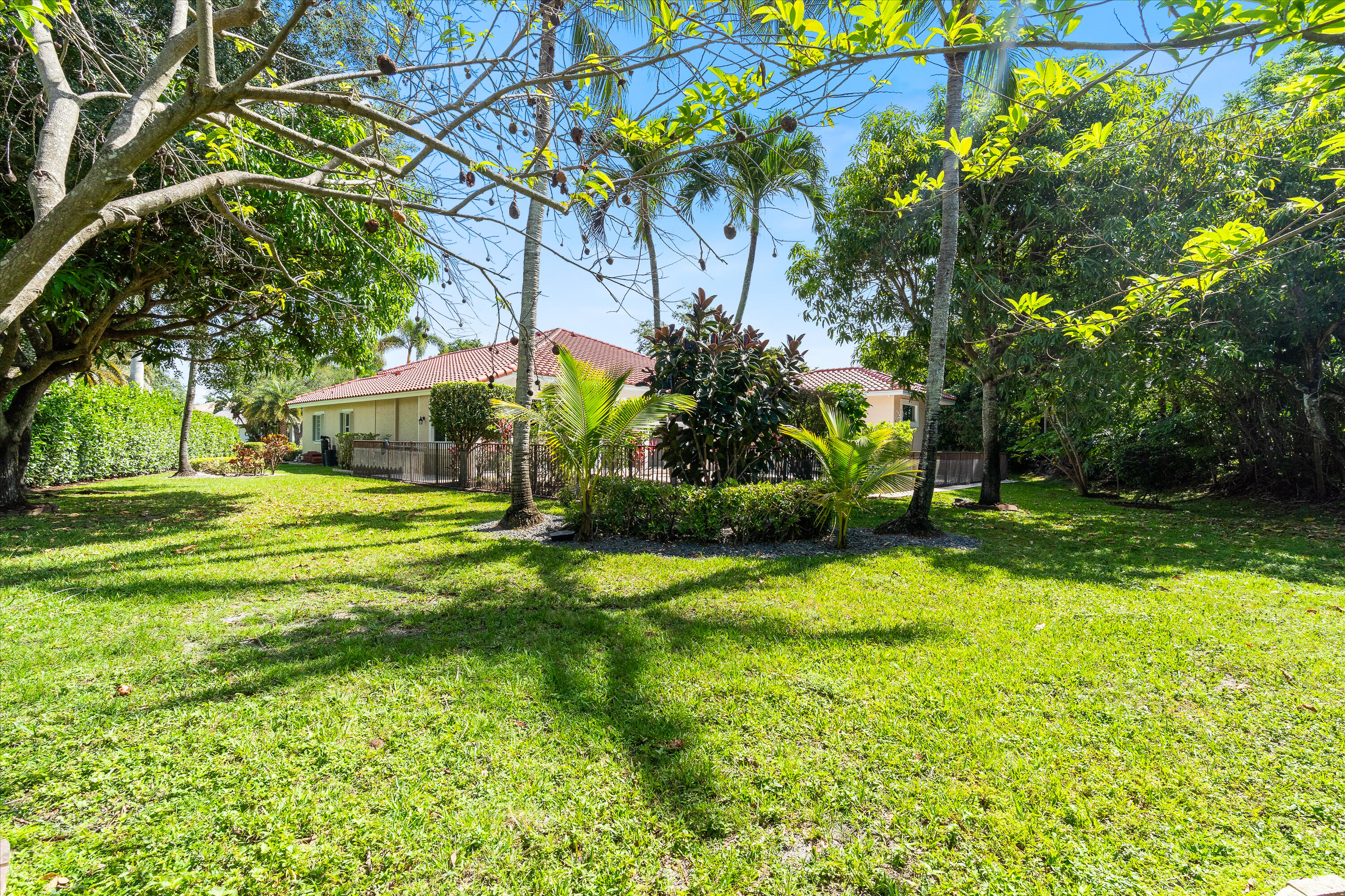 FOX RIDGE - Residential
