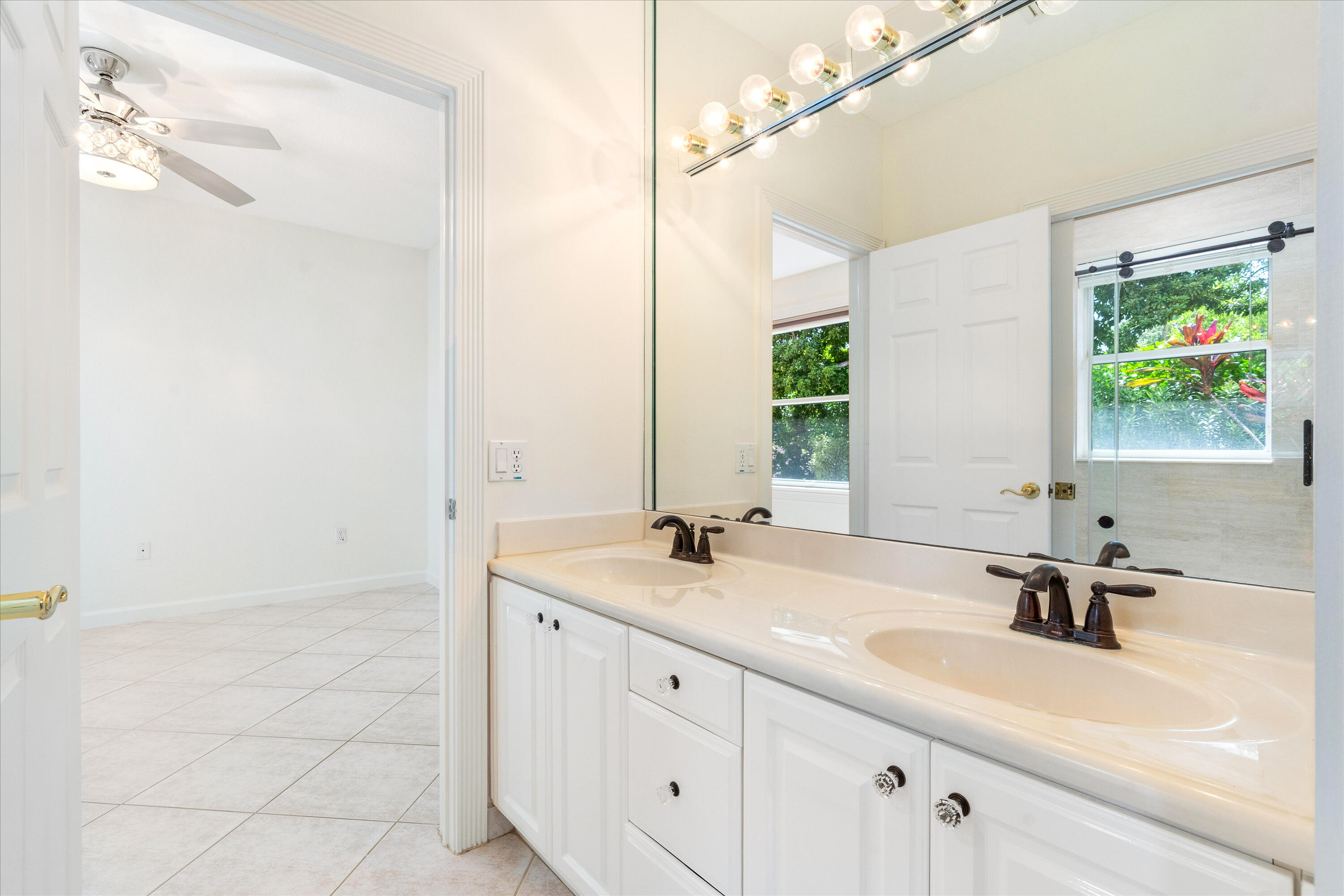 FOX RIDGE - Residential
