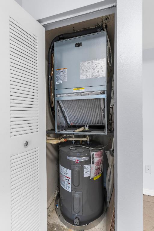 PRADO CONDO - Residential