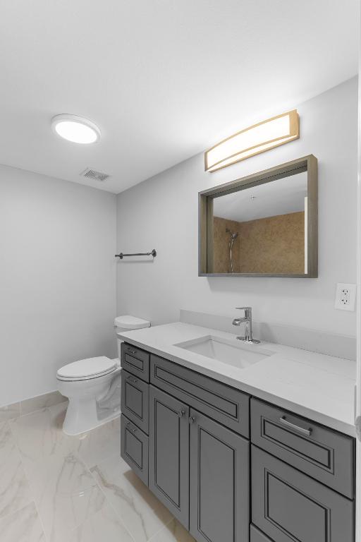 PRADO CONDO - Residential