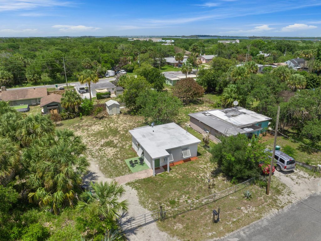 Photo of 122 Julian Drive, Fort Pierce, FL 34946 (MLS # B26028651)
