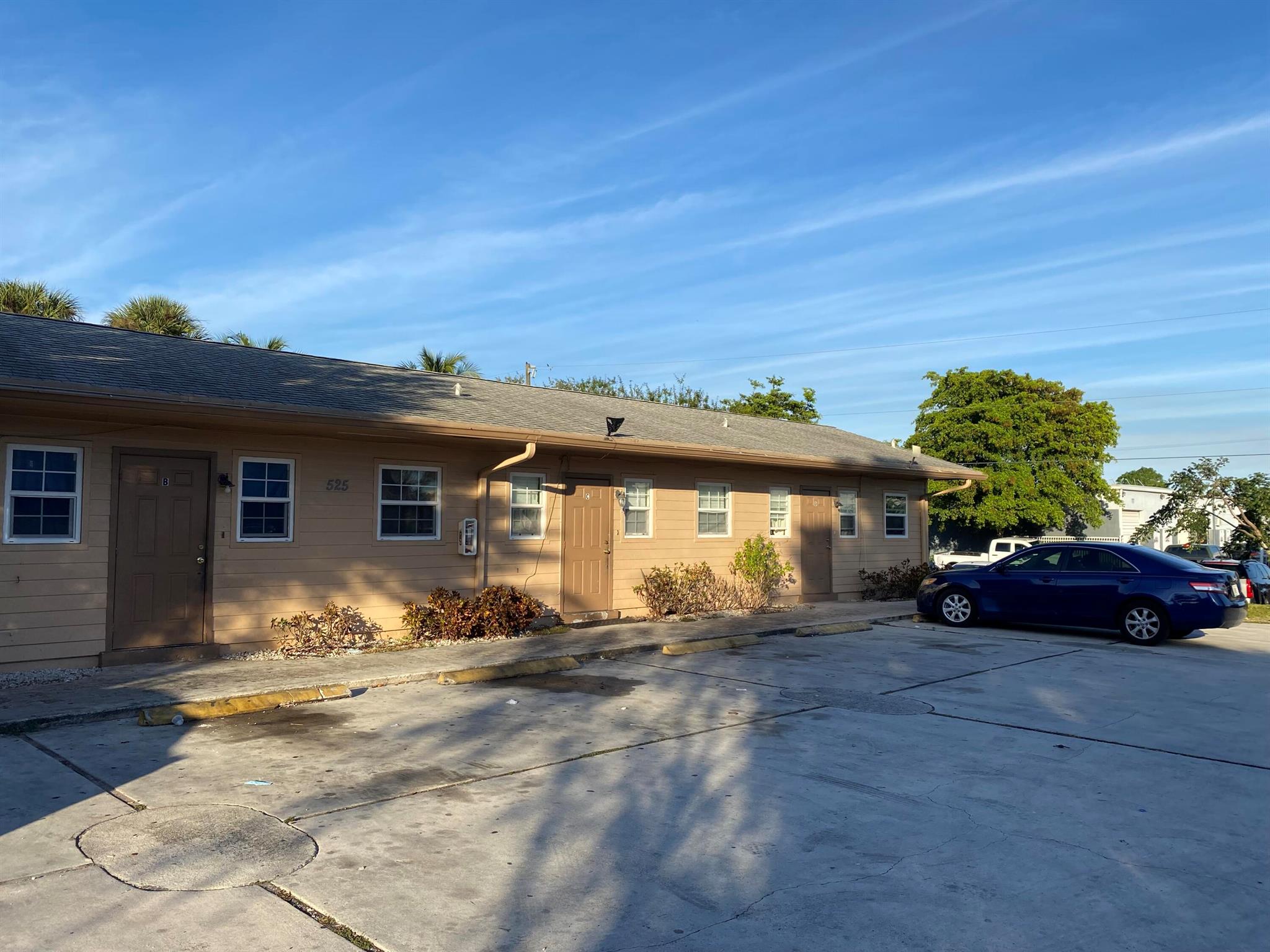 SWINTON OAKS - Commercial Sale