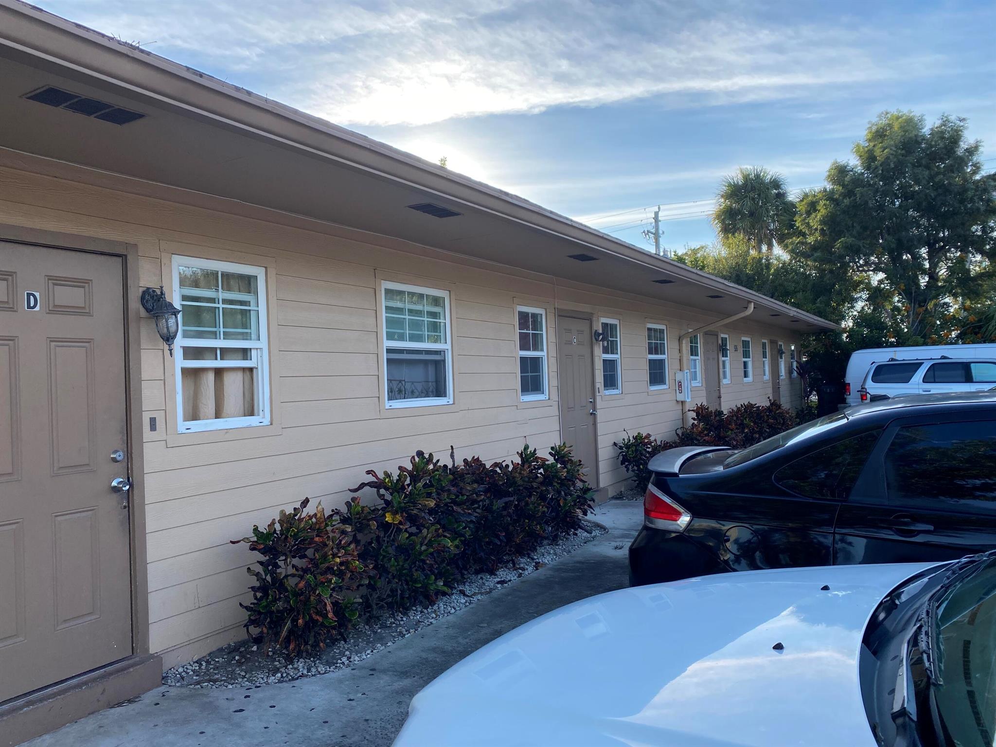 SWINTON OAKS - Commercial Sale