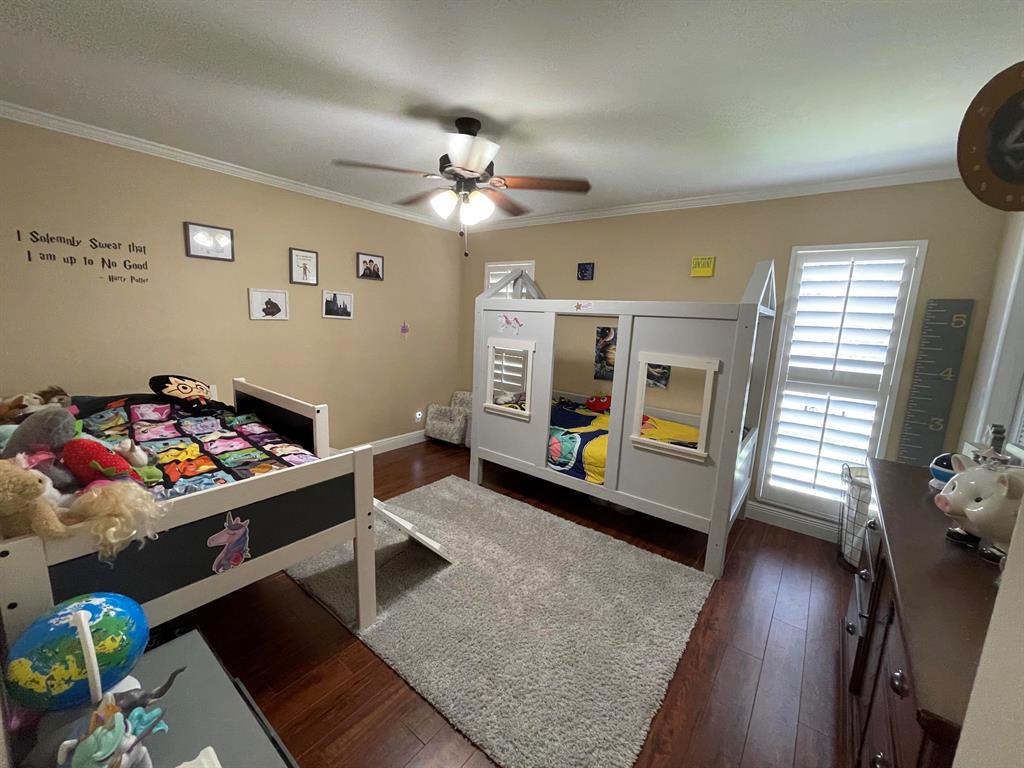 PINEWOOD OF WELLINGTON - Residential Lease