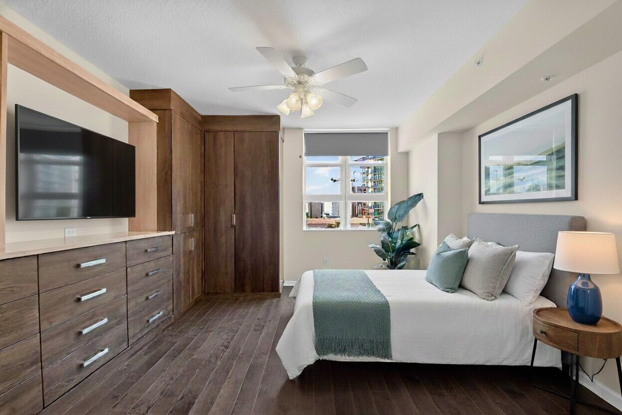 METROPOLITAN CONDO - Residential