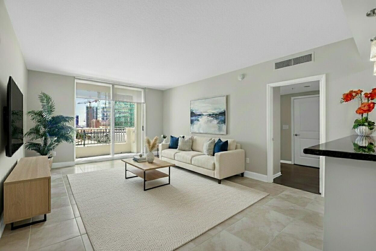 403 S Sapodilla Avenue 511
