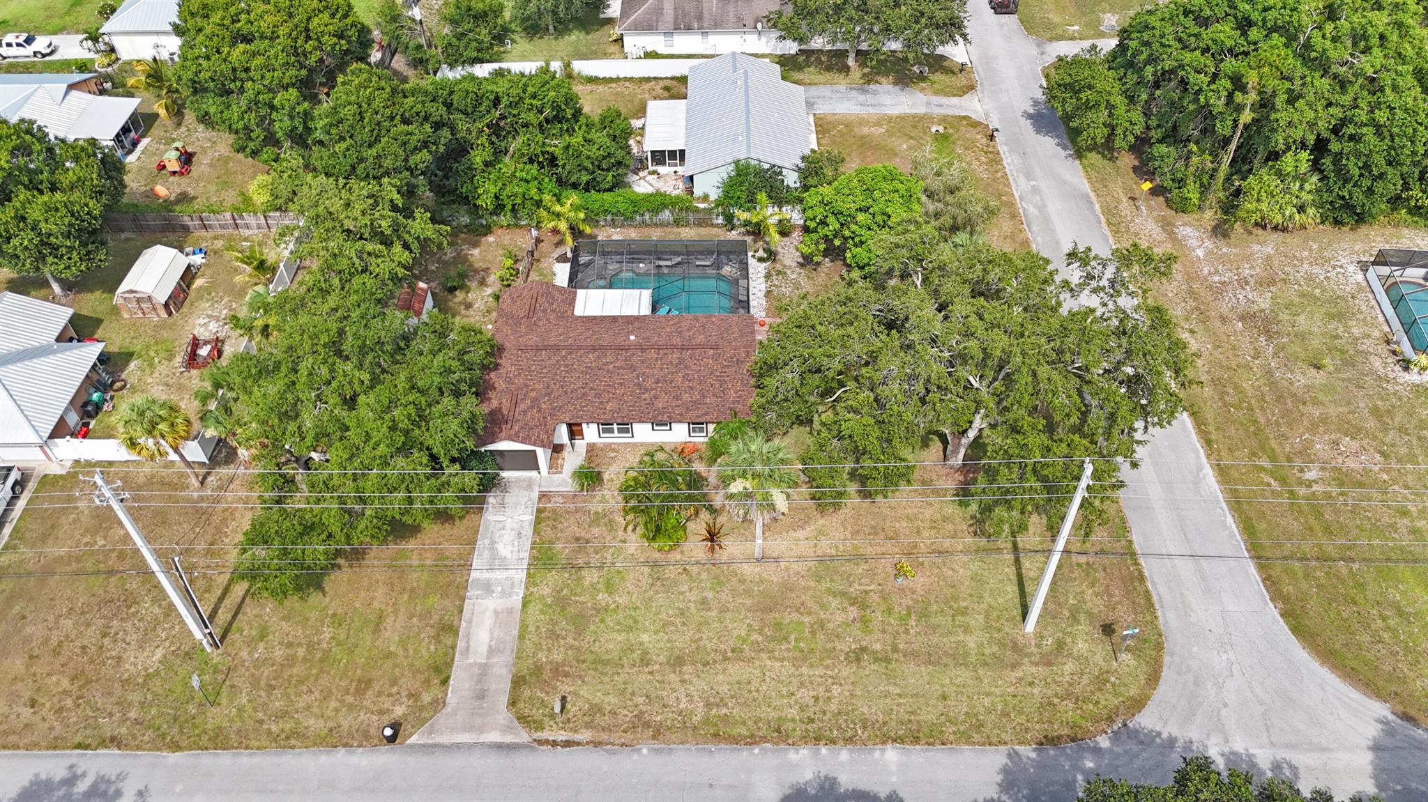 6600 Woodsmere Way, Fort Pierce, FL, 34951/$389,900 2 6600 Woodsmere Way