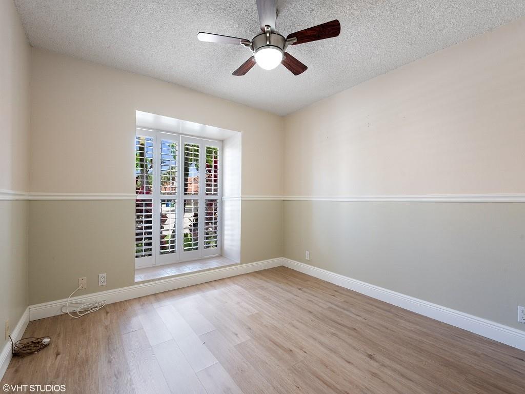 CYPRESS GLEN TOWNHOMES - Residential