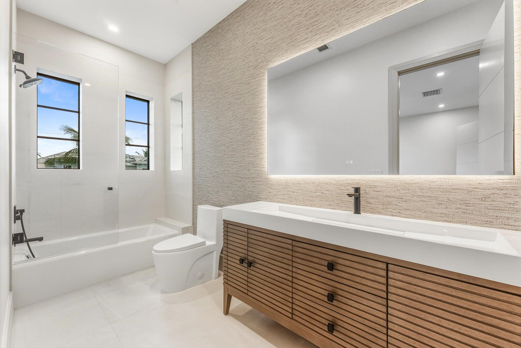 Tropic Isles - Residential