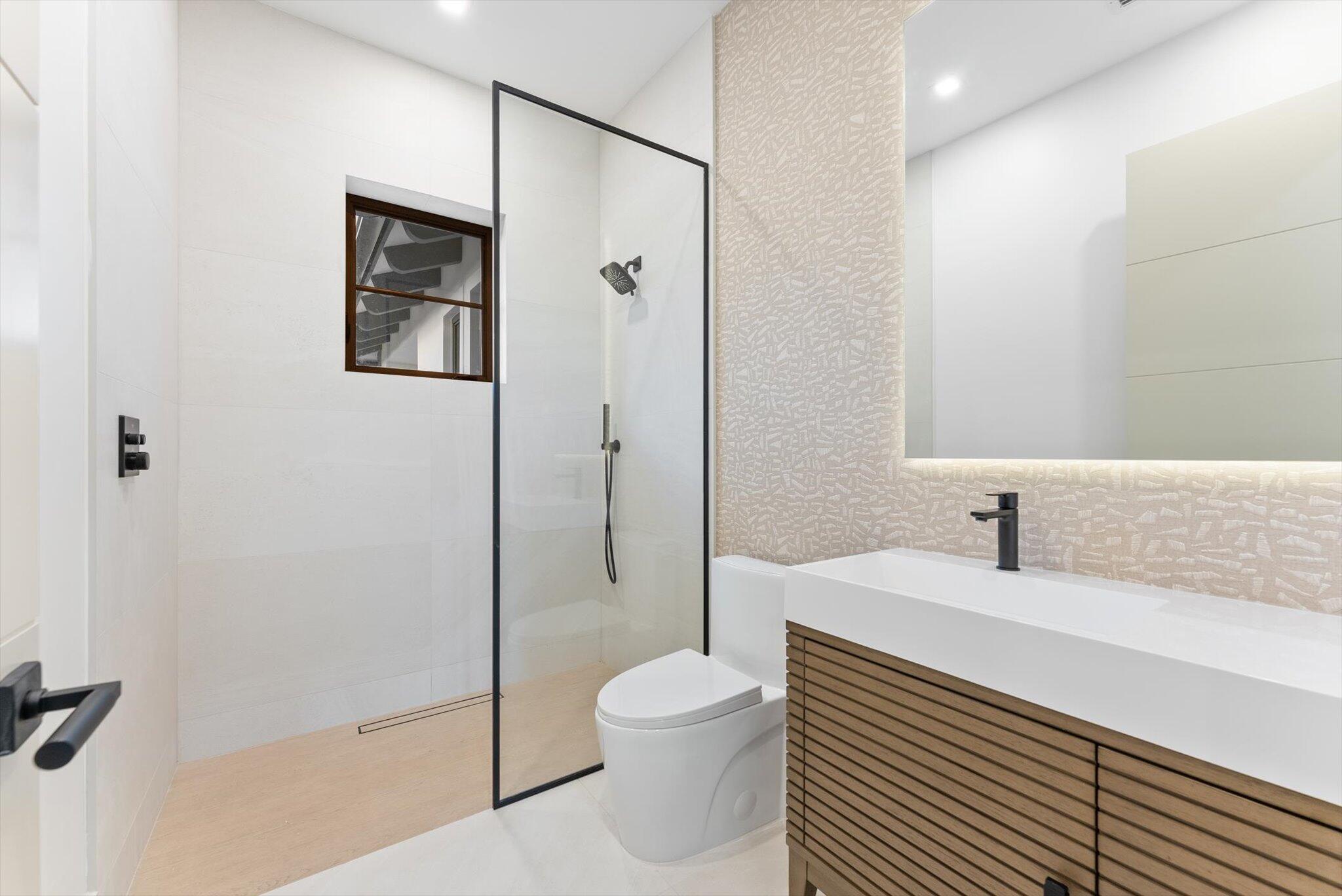 Tropic Isles - Residential