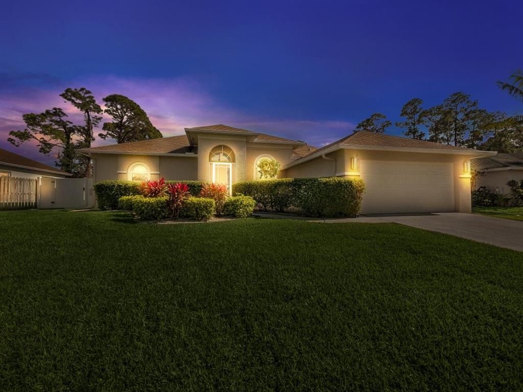 Photo of 2919 SW Collings Drive, Port Saint Lucie, FL 34953 (MLS # R10769557)