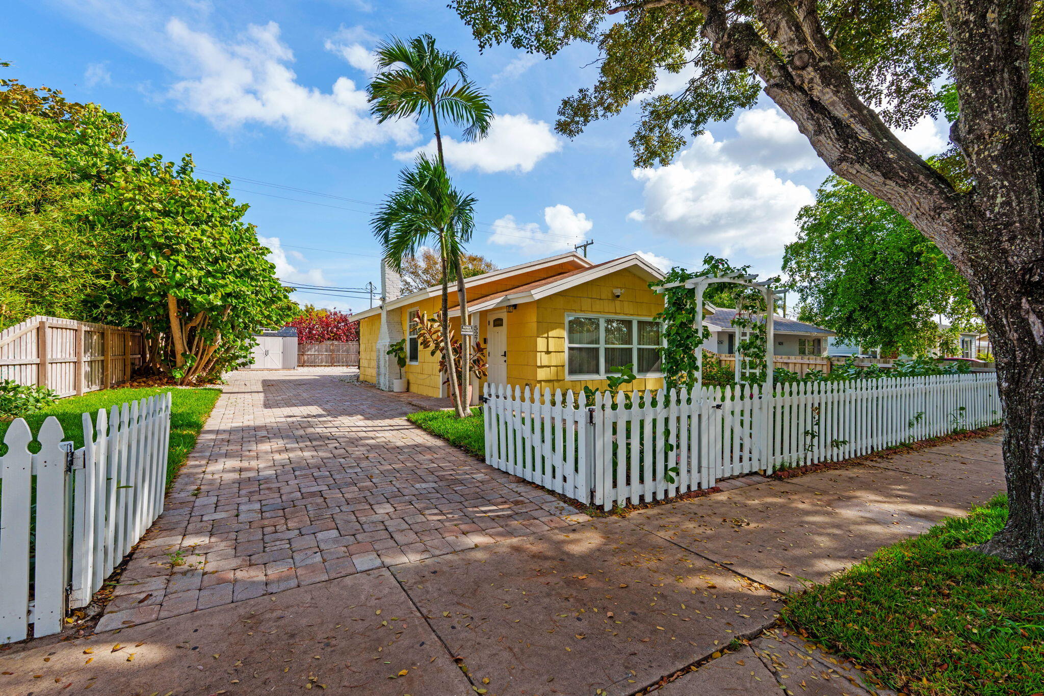 NORTH PALM BCH 3 - Residential