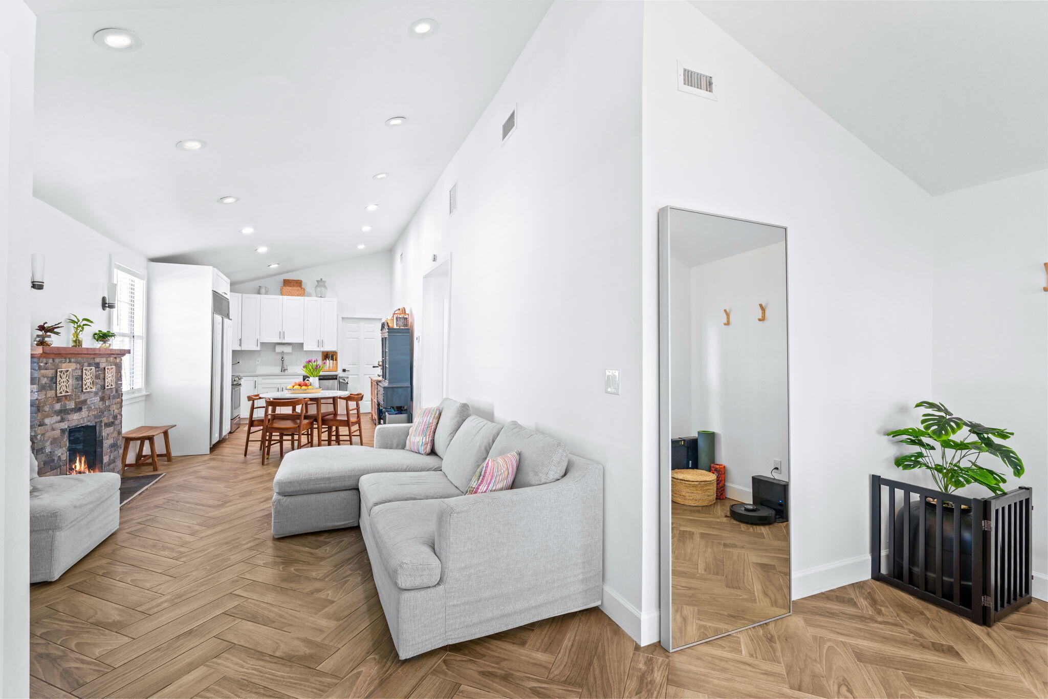 NORTH PALM BCH 3 - Residential