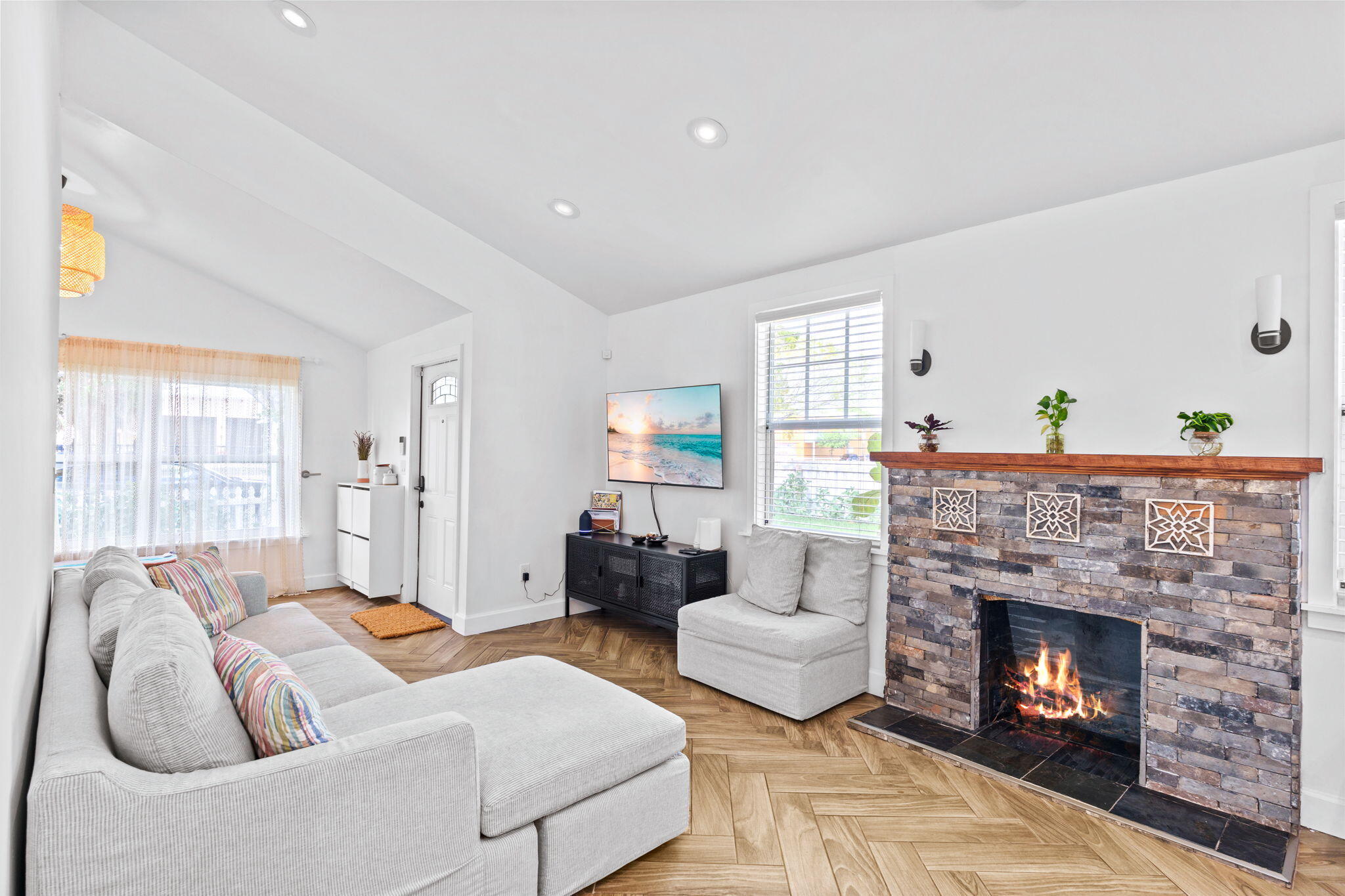 NORTH PALM BCH 3 - Residential