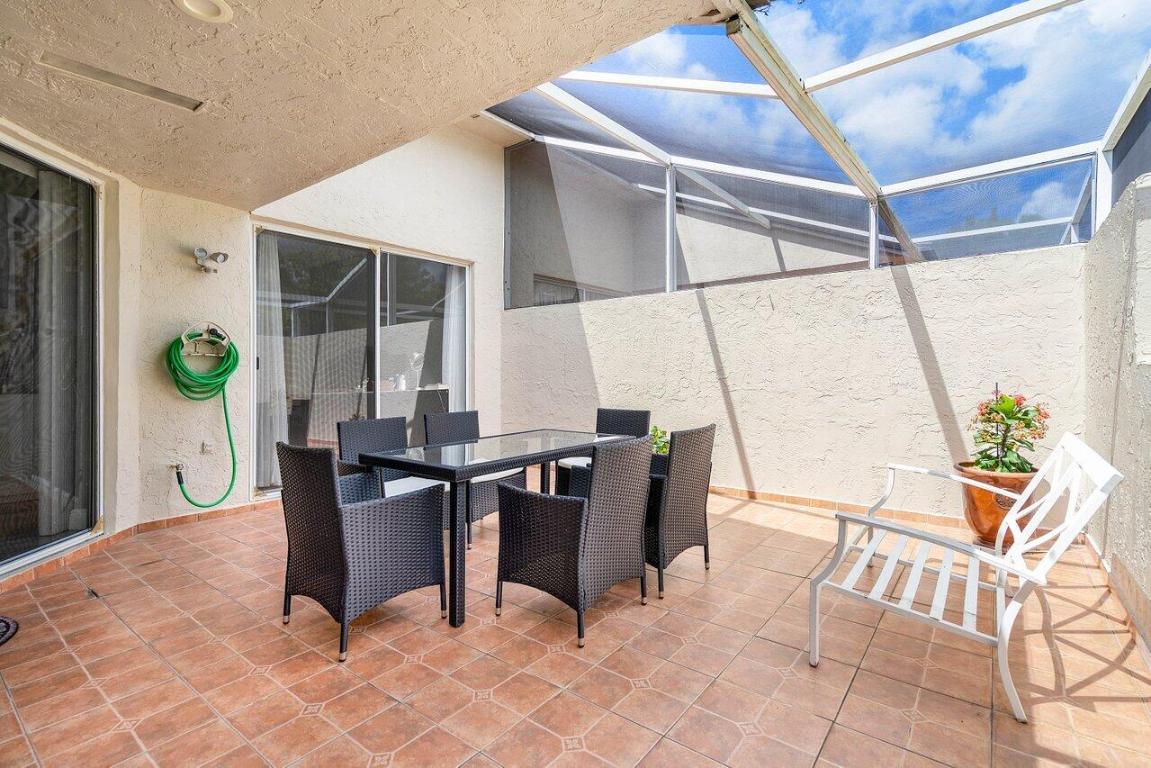 BOCA GARDENS - Residential