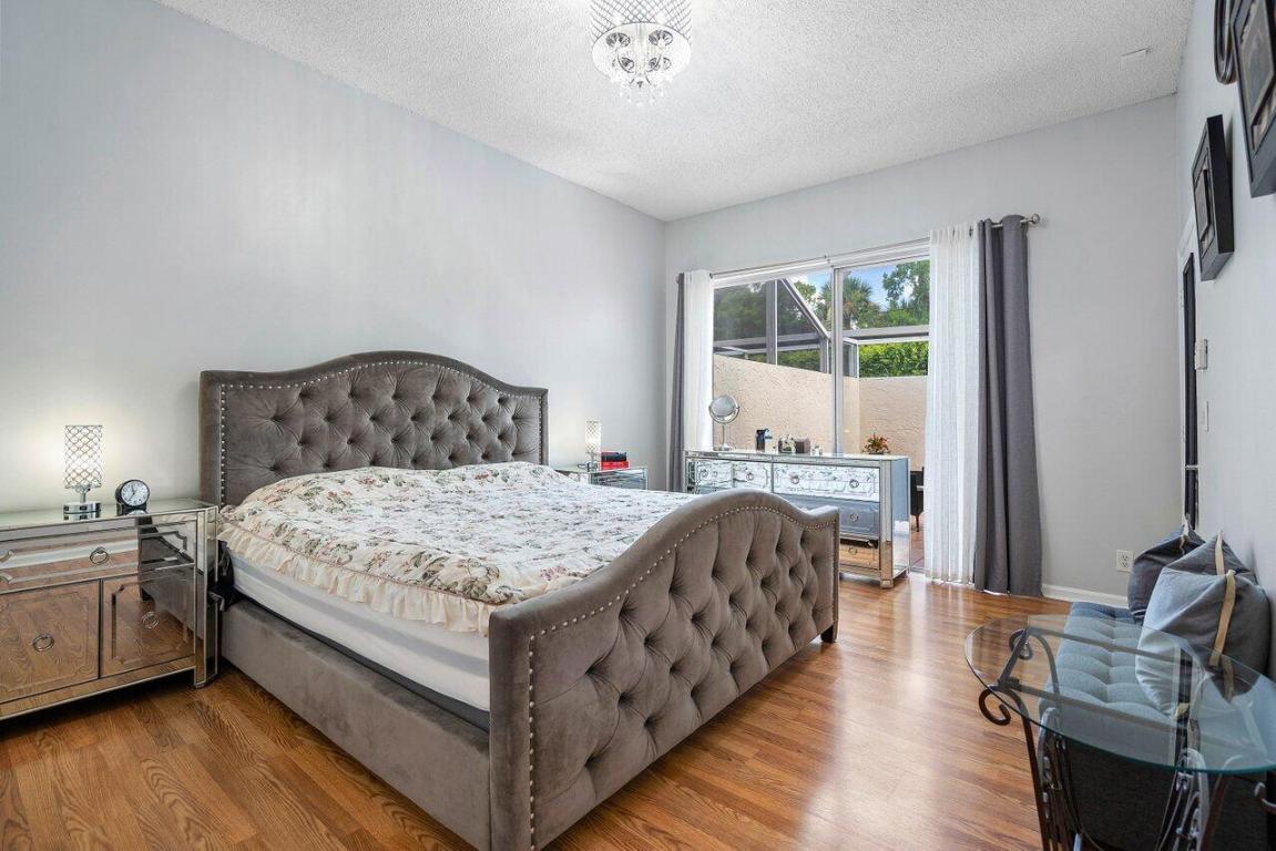 BOCA GARDENS - Residential