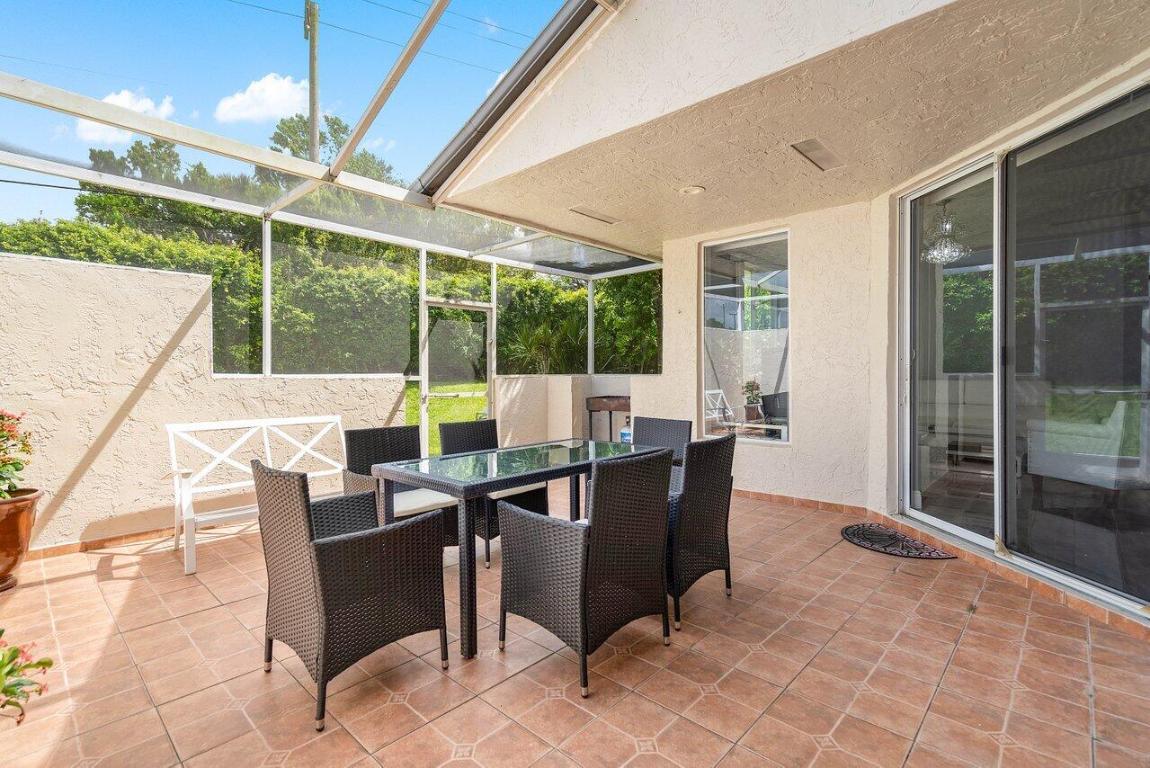 BOCA GARDENS - Residential