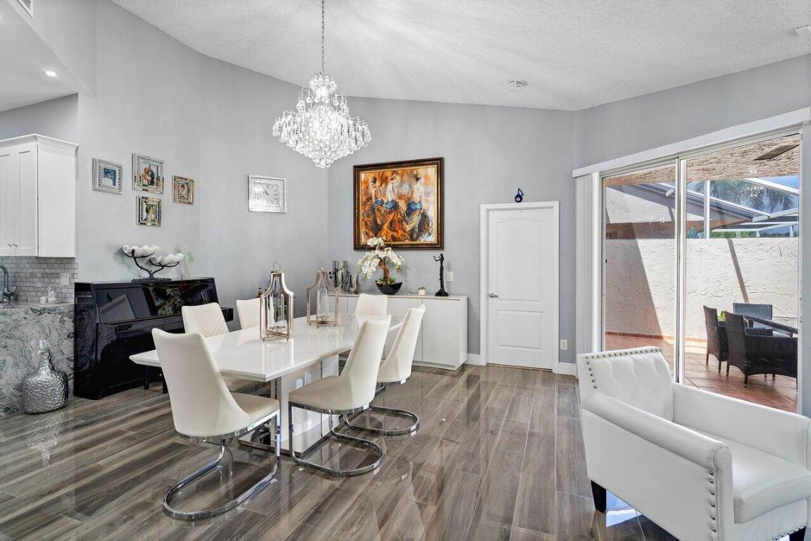 BOCA GARDENS - Residential