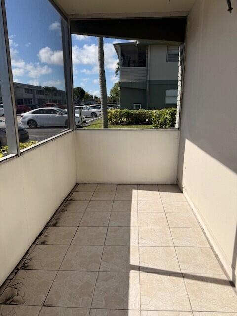 KINGS POINT - Residential