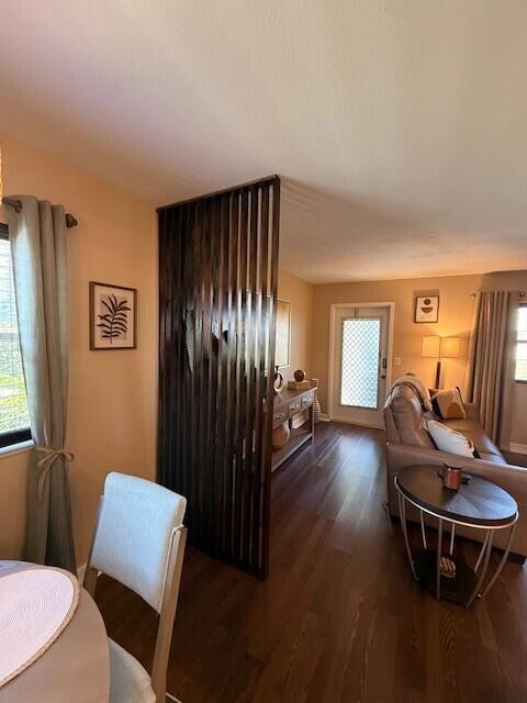 KINGS POINT - Residential