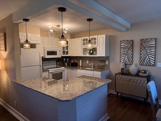 KINGS POINT - Residential