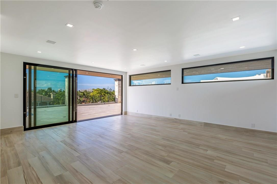 Gould Island 15-62 B - Residential