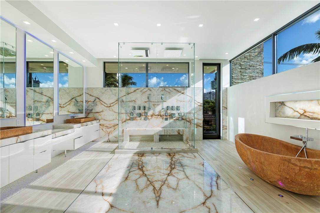 Gould Island 15-62 B - Residential