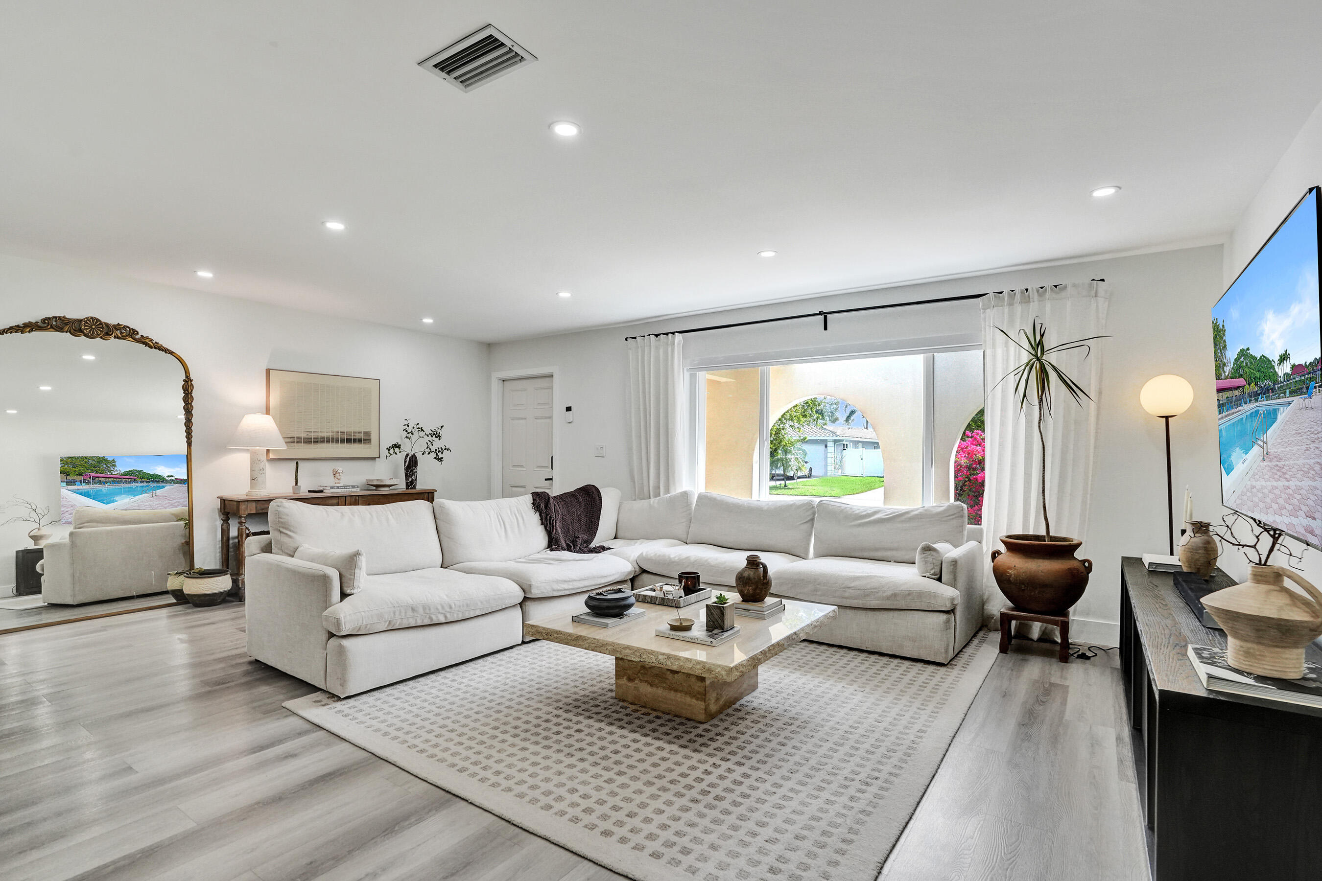 WESTWOOD COMMUNITY 6 - Residential