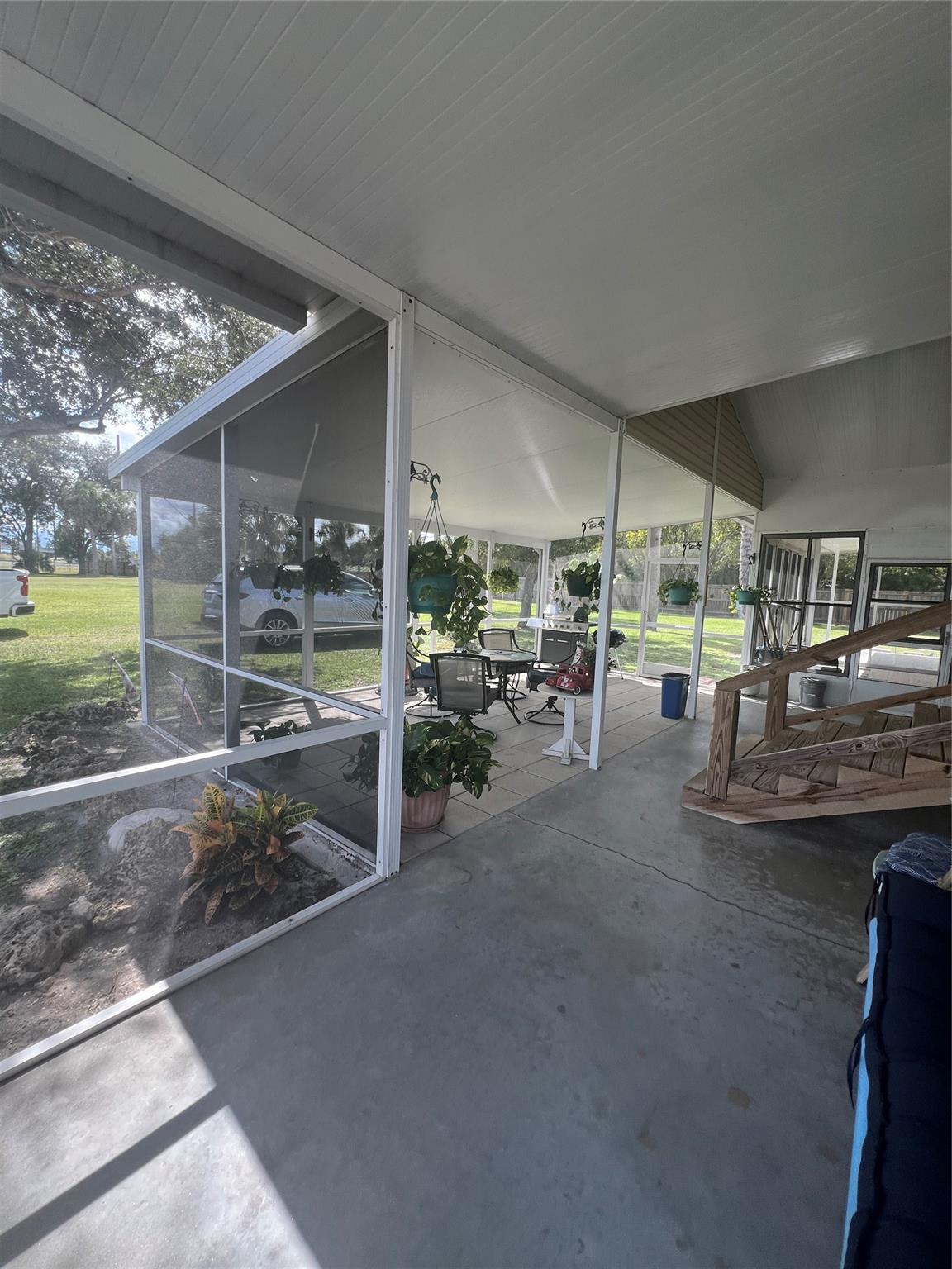 Moore Haven Yacht Club - Residential