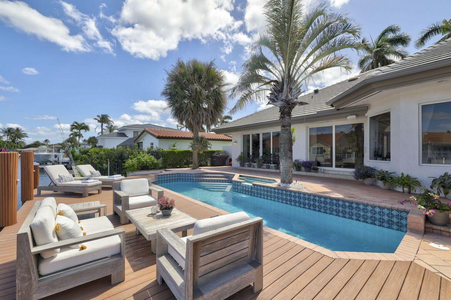 View photos, virtual tours, details... 511 Golden Harbour Drive