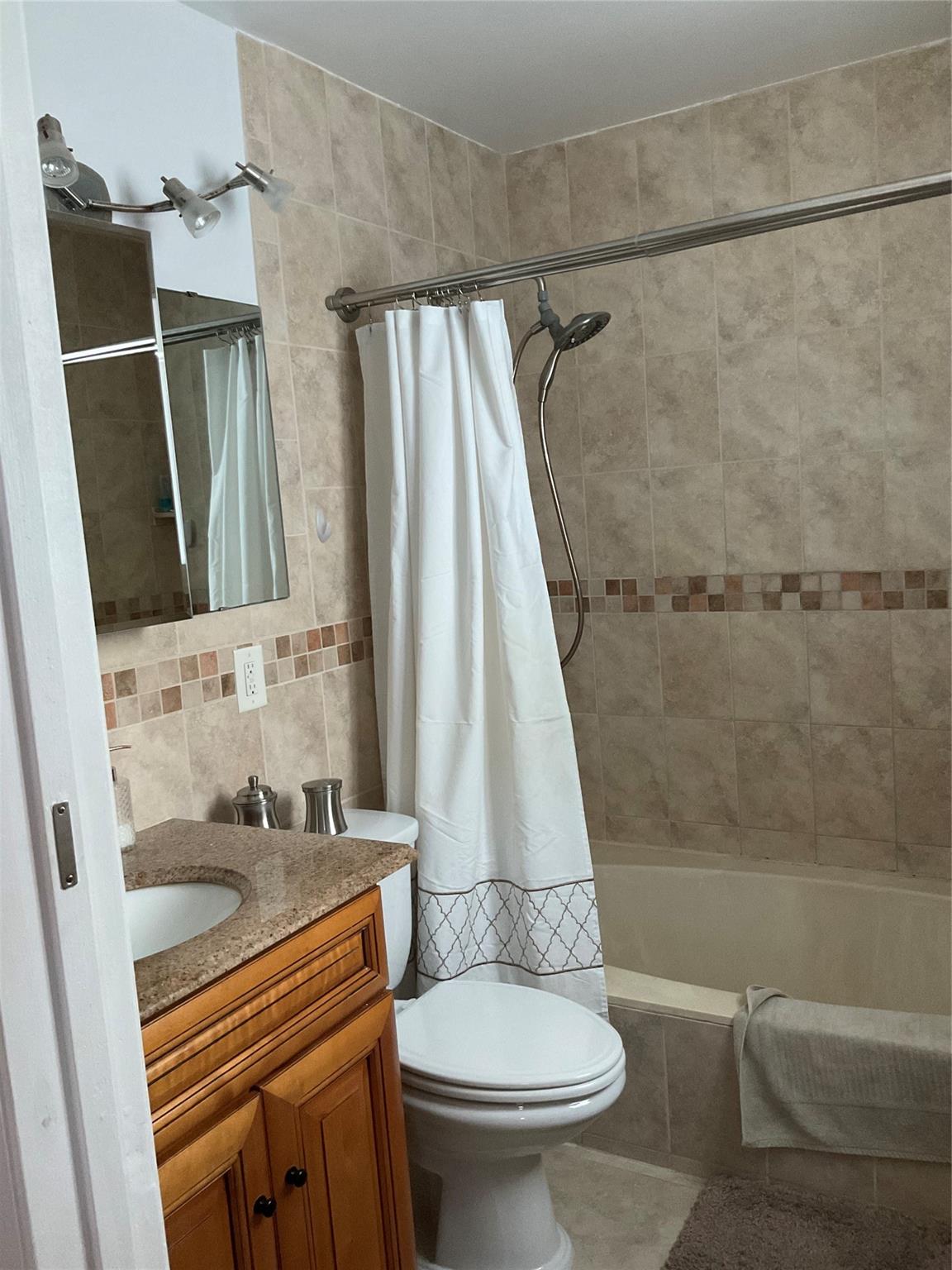 Coral Bay Prcl G 140-18 B - Residential