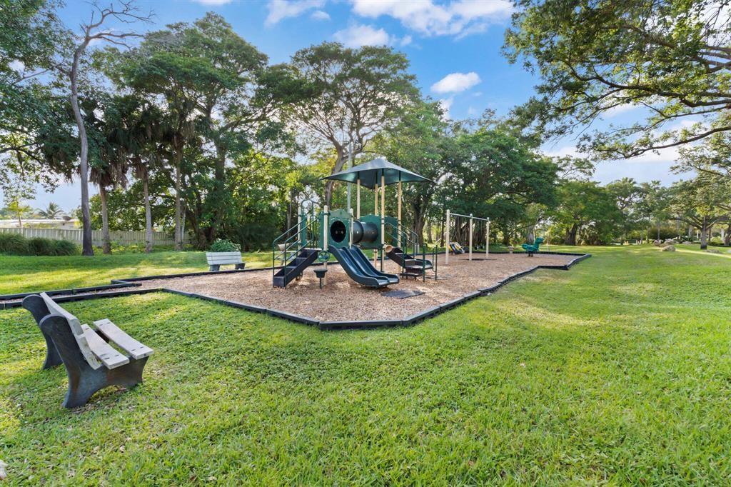 Coral Bay Prcl G 140-18 B - Residential