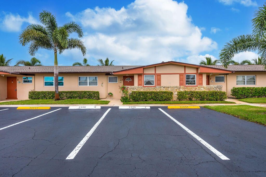 Photo of 2995 Crosley Drive W #E, West Palm Beach, FL 33415 (MLS # R11153883)