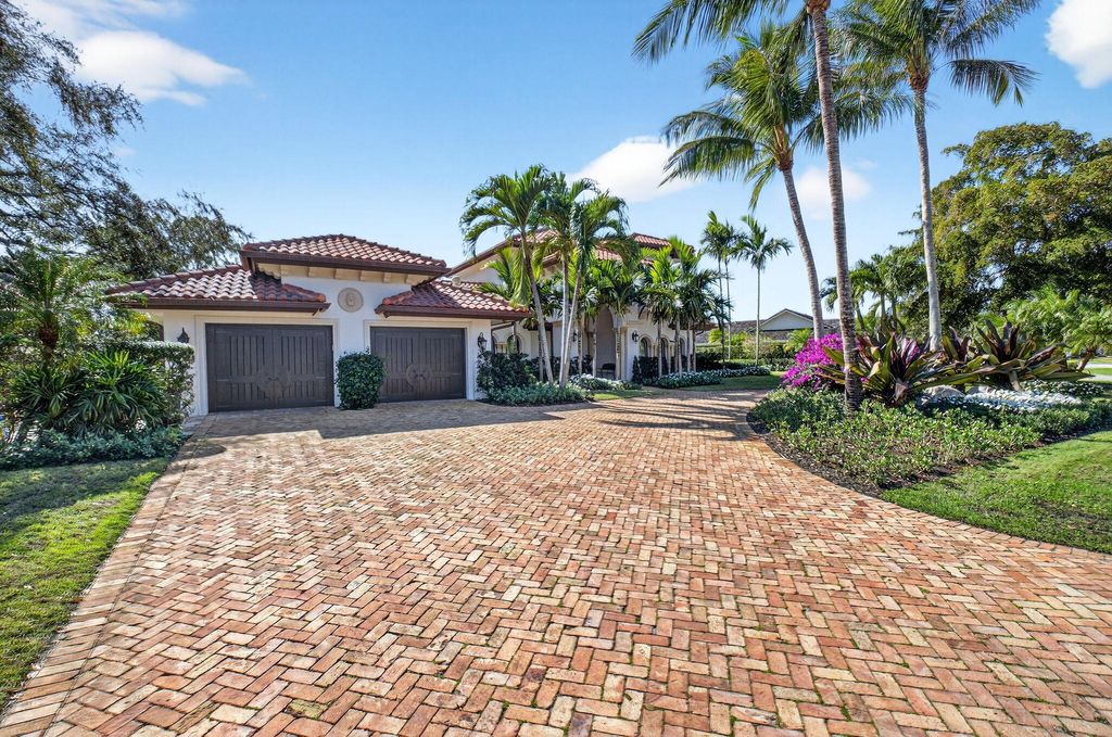 Photo of 4816 S Lake Drive, Boynton Beach, FL 33436 (MLS # R11157084)