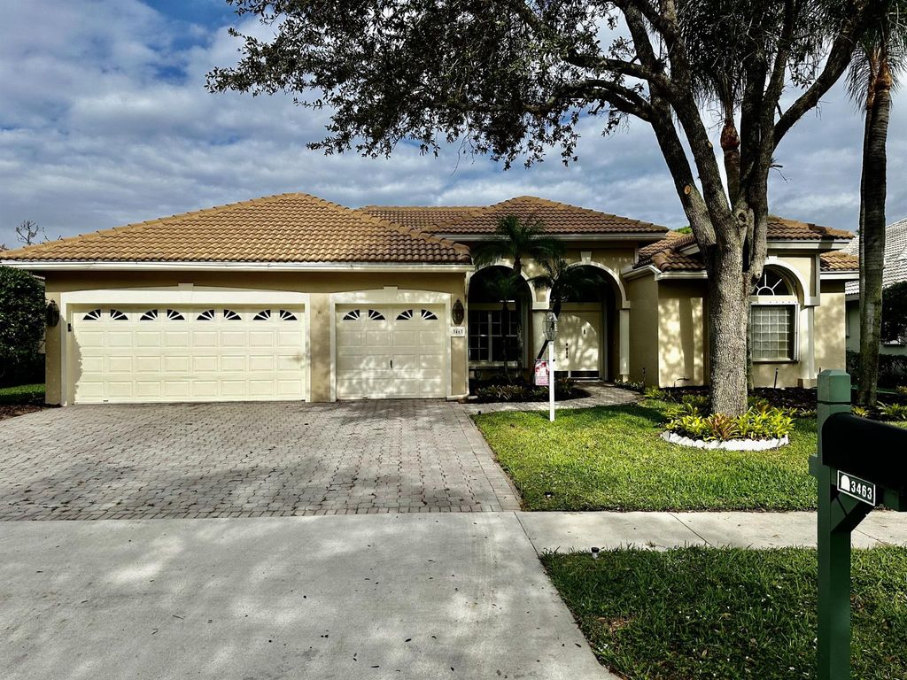 Photo of 3463 SE Fairway Oaks Trail, Stuart, FL 34997 (MLS # R10938698)