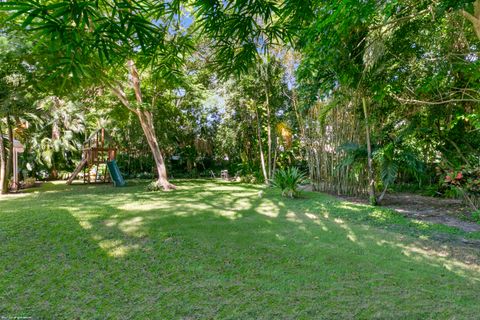 A home in Sewalls Point