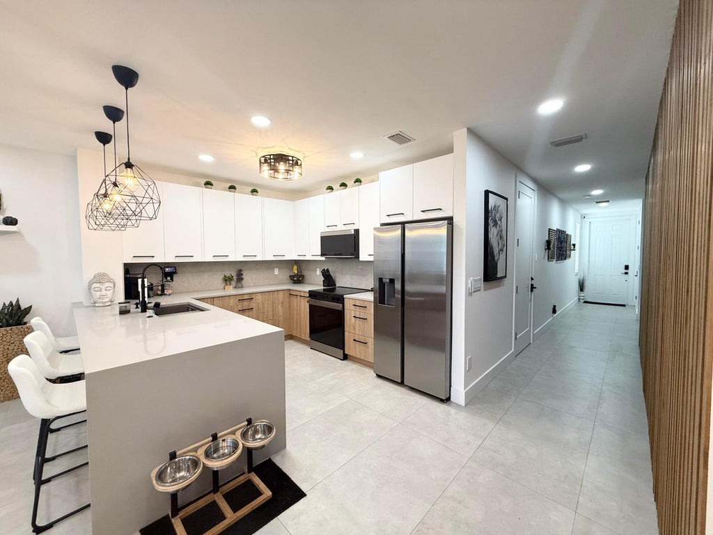 Photo of 1015 Ventnor Avenue #3d, Delray Beach, FL 33444 (MLS # R11118028)