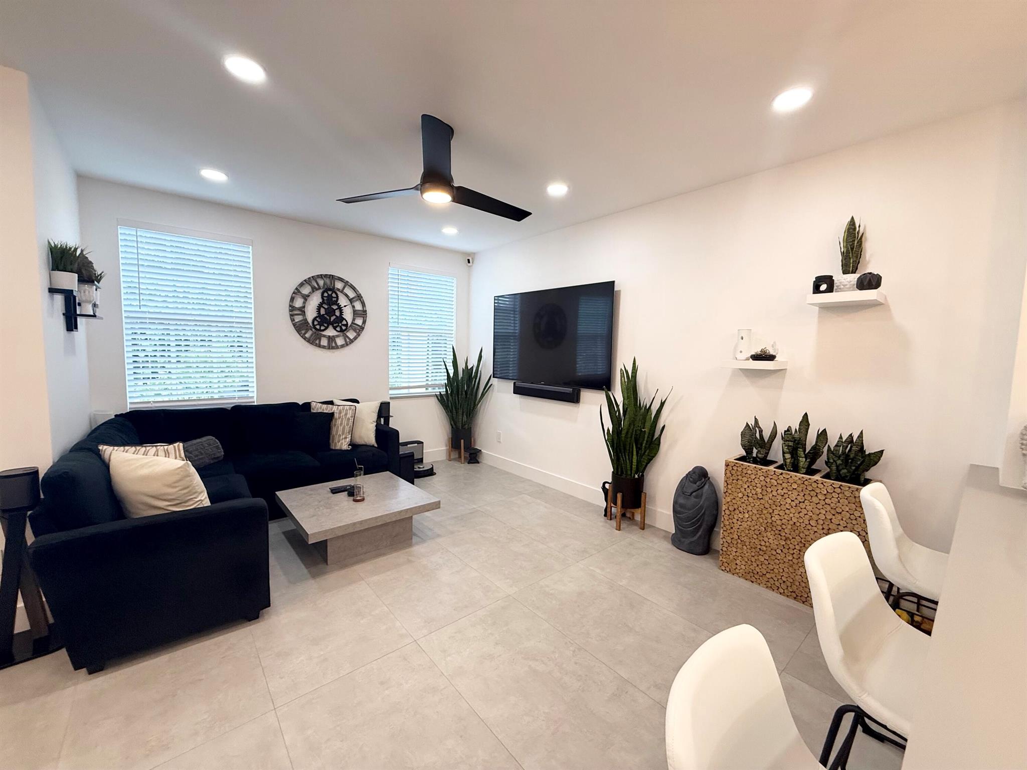 1015 Ventnor Avenue 3d