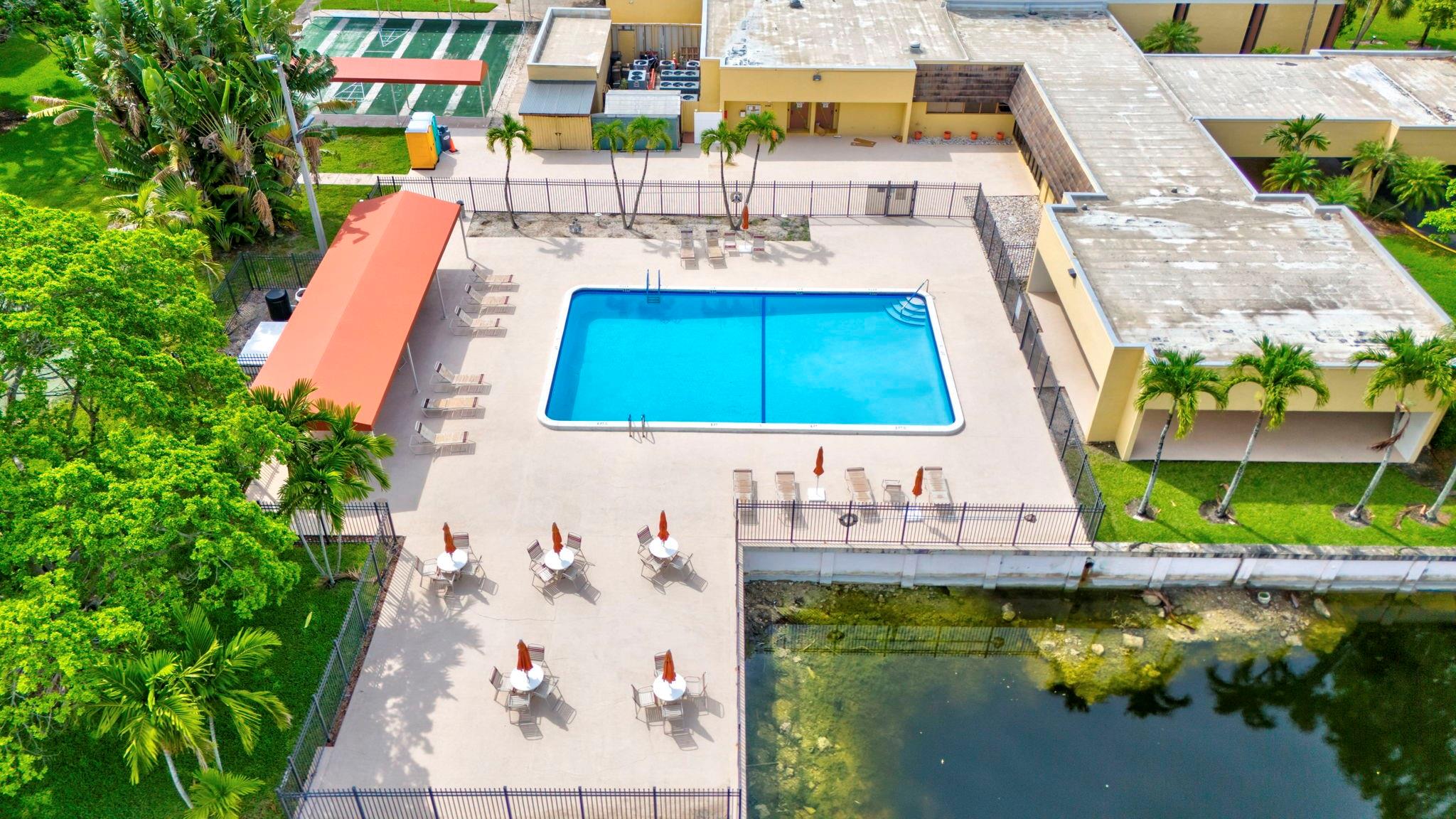 BERMUDA CLUB - Residential