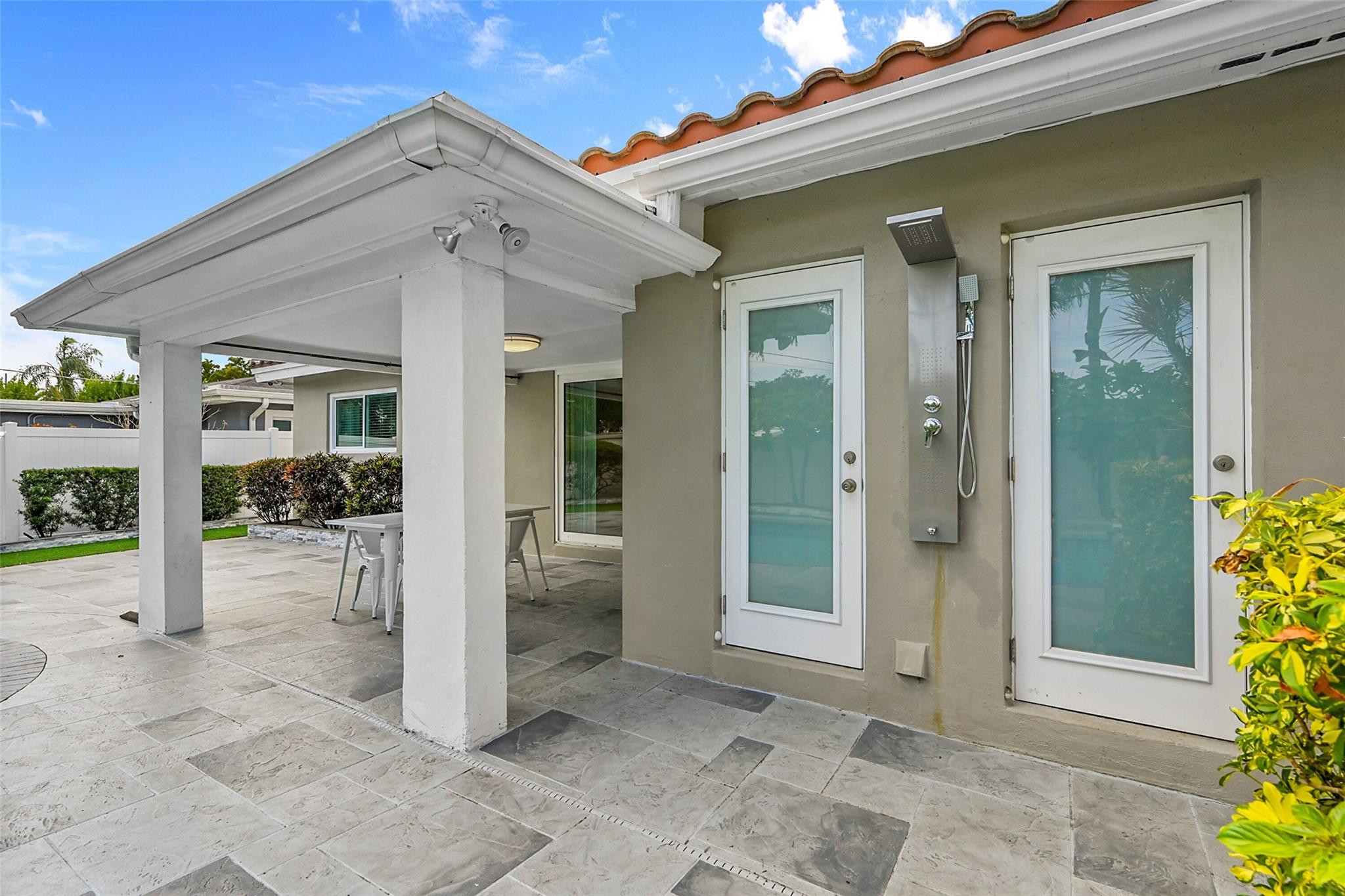 North Andrews Gardens 2nd - Residential Lease