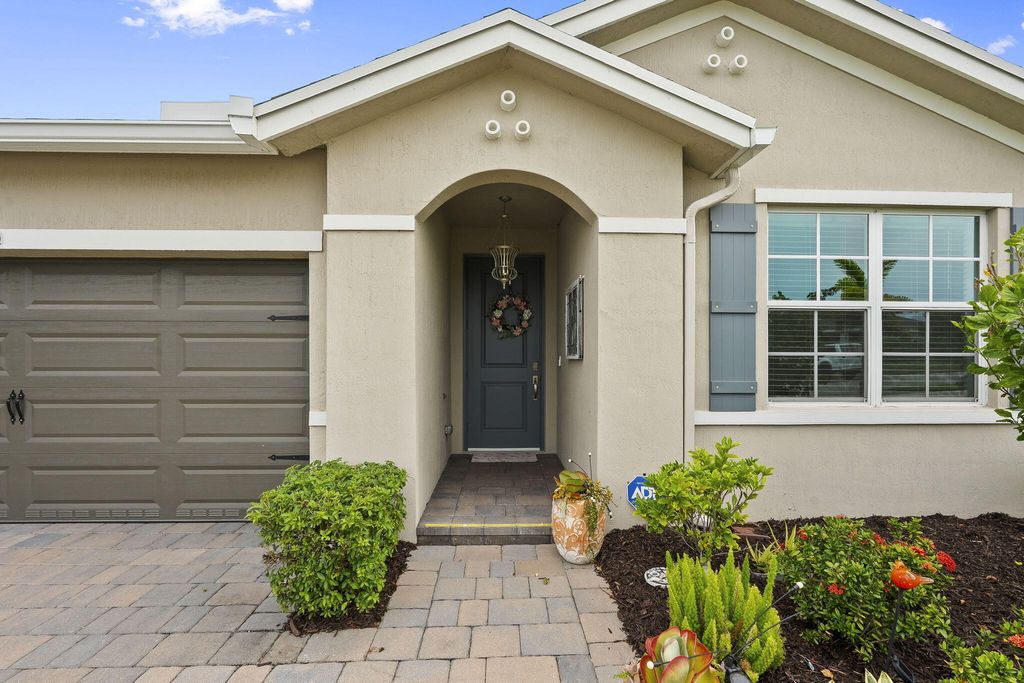 Photo of 2790 NE Breezeway Circle, Jensen Beach, FL 34957 (MLS # R11119695)