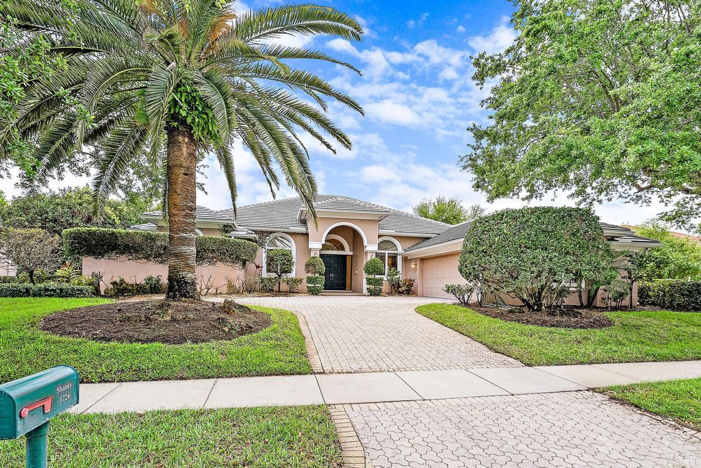 Photo of 3726 SE Doubleton Drive, Stuart, FL 34997 (MLS # R10973561)