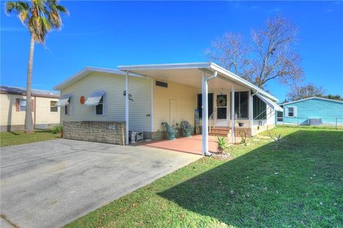 A home in Barefoot Bay