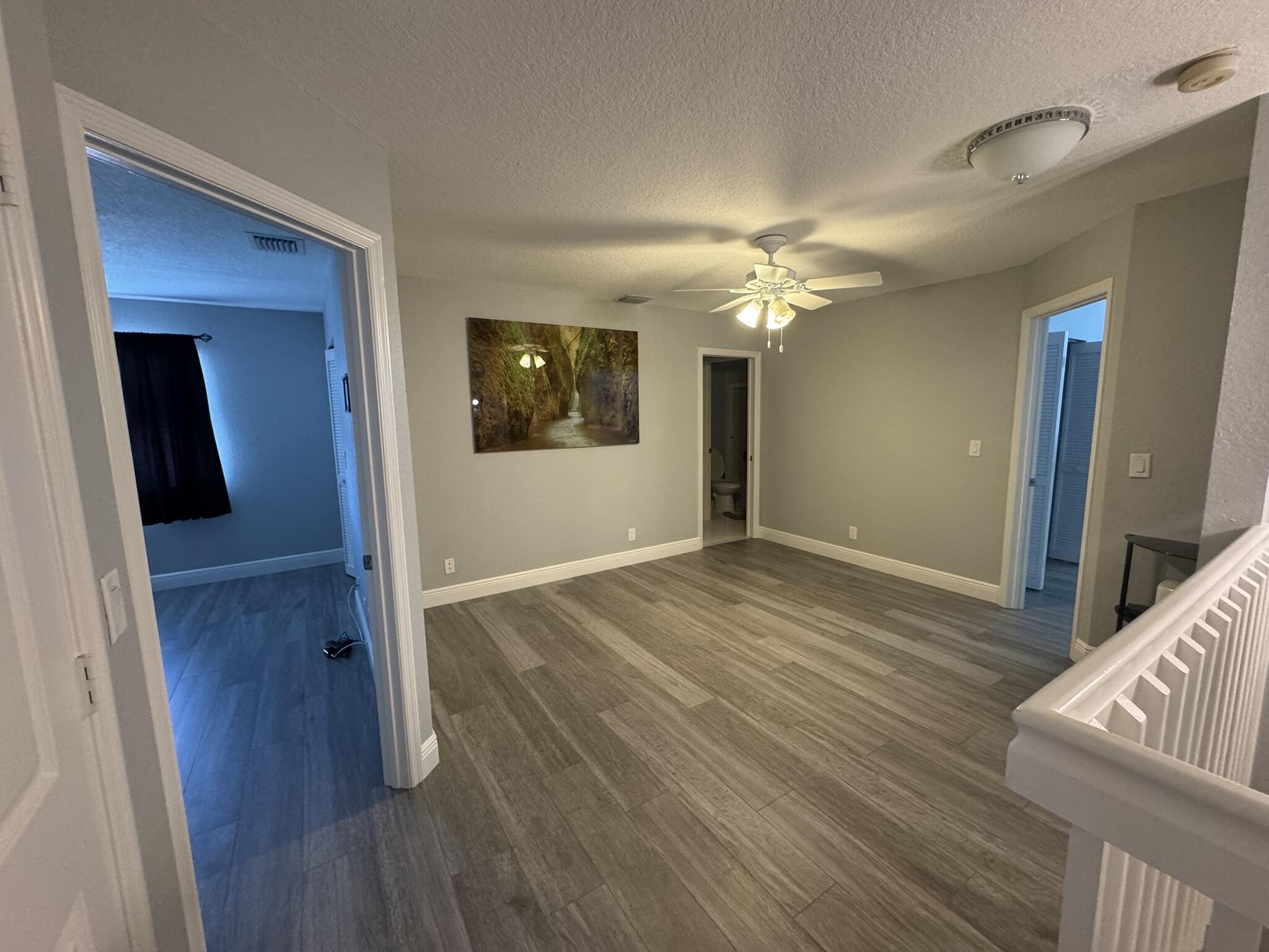 LAKE CHARLESTON PAR R - Residential