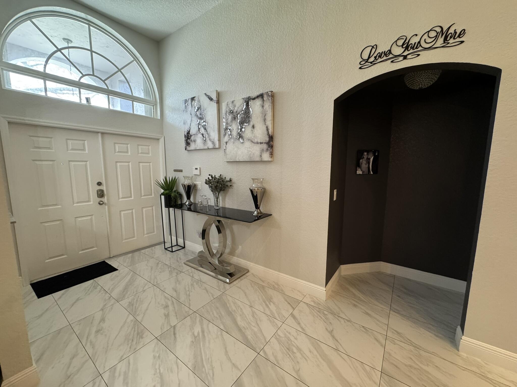 LAKE CHARLESTON PAR R - Residential